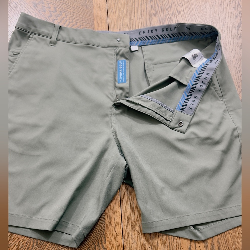 Men's Puma Green Golf Shorts